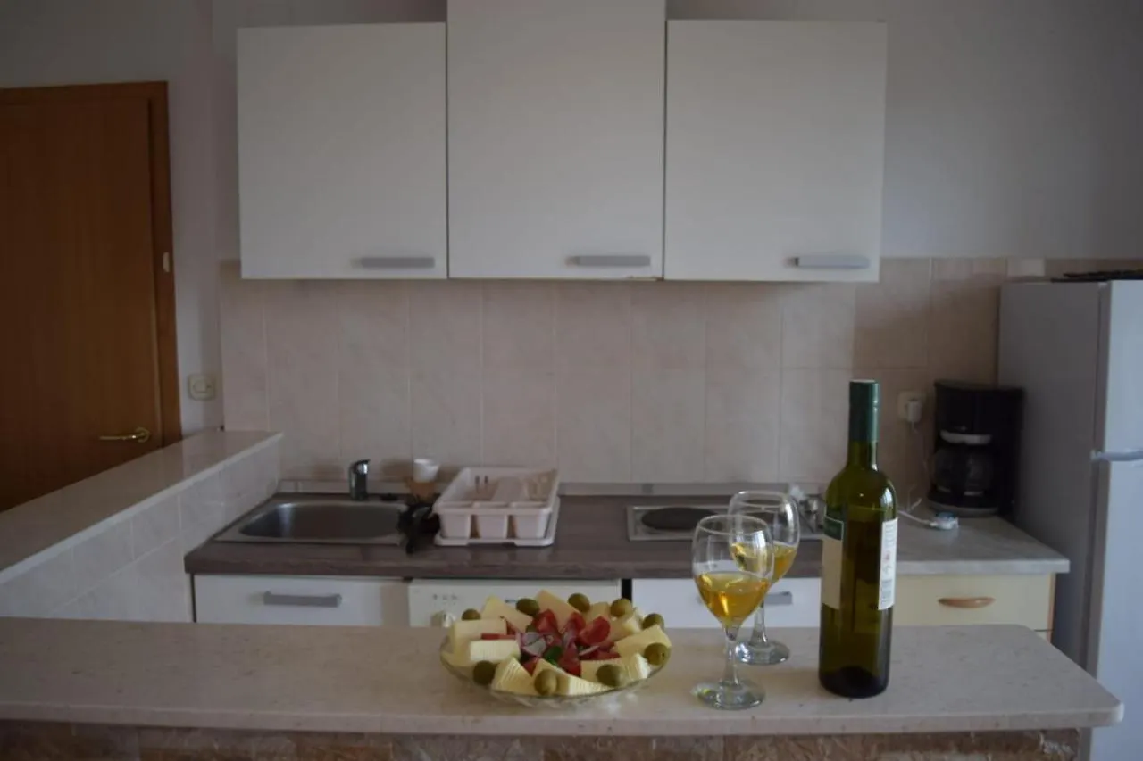 Apartments Marta Kastel Novi