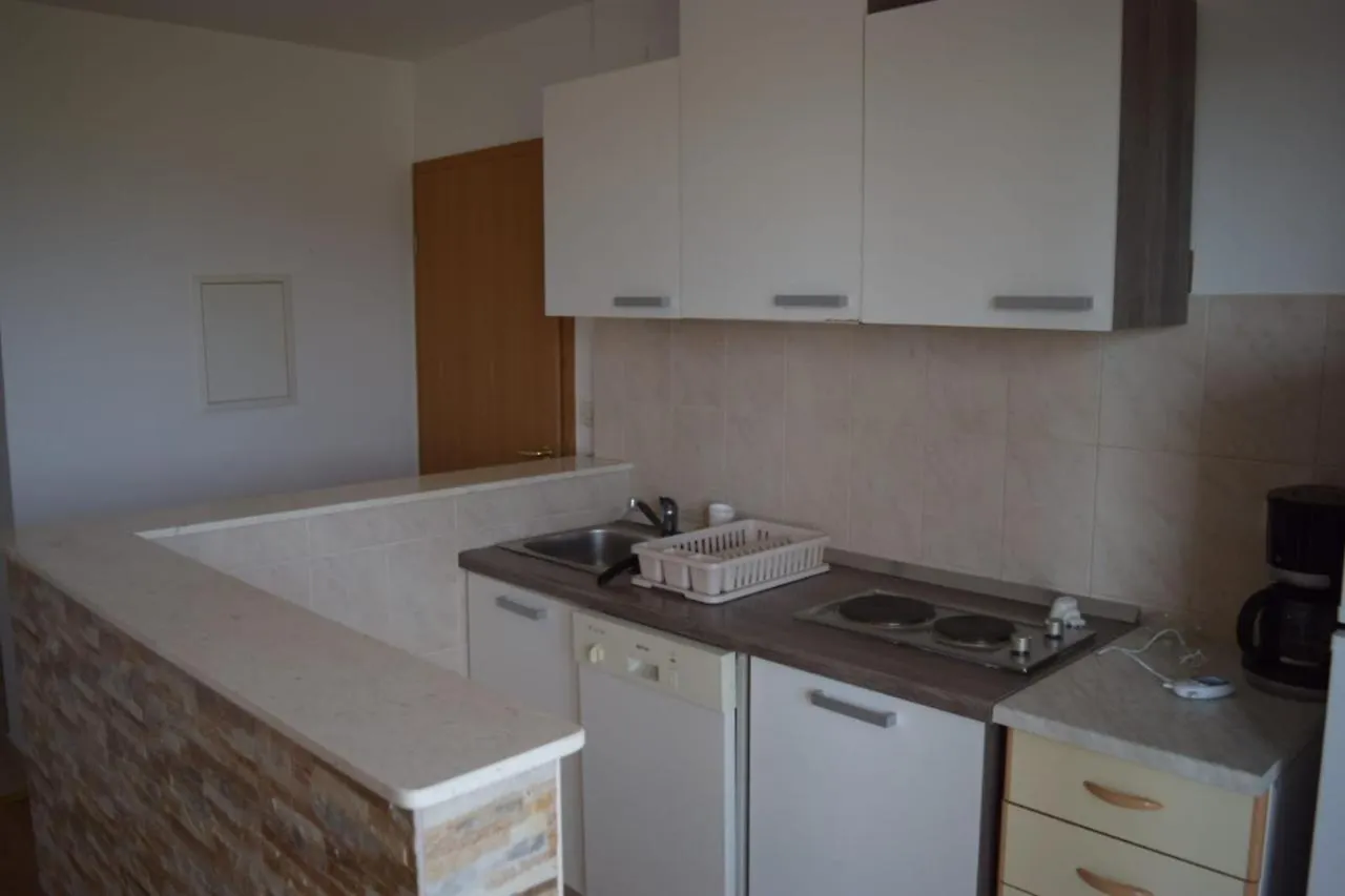 Apartments Marta Kastel Novi