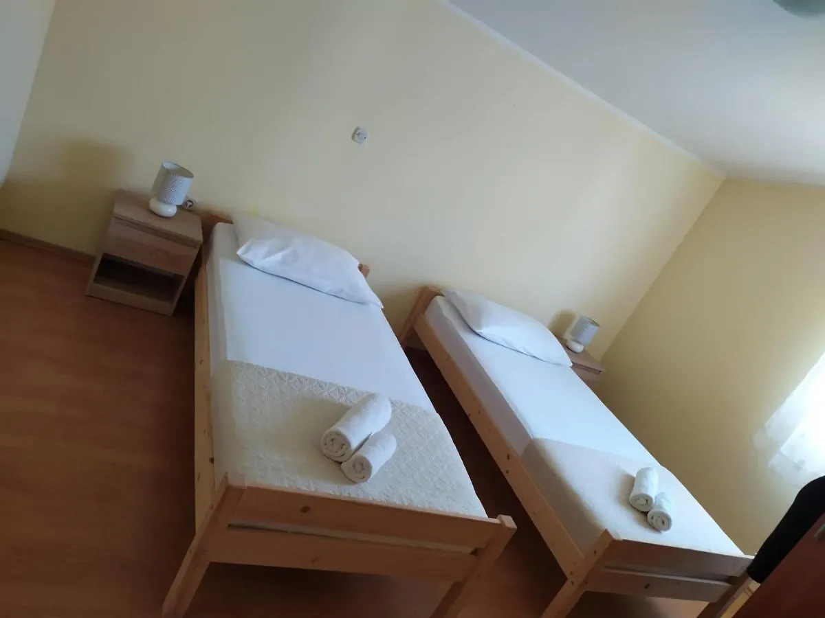 Apartments Marta Kastel Novi Croatia